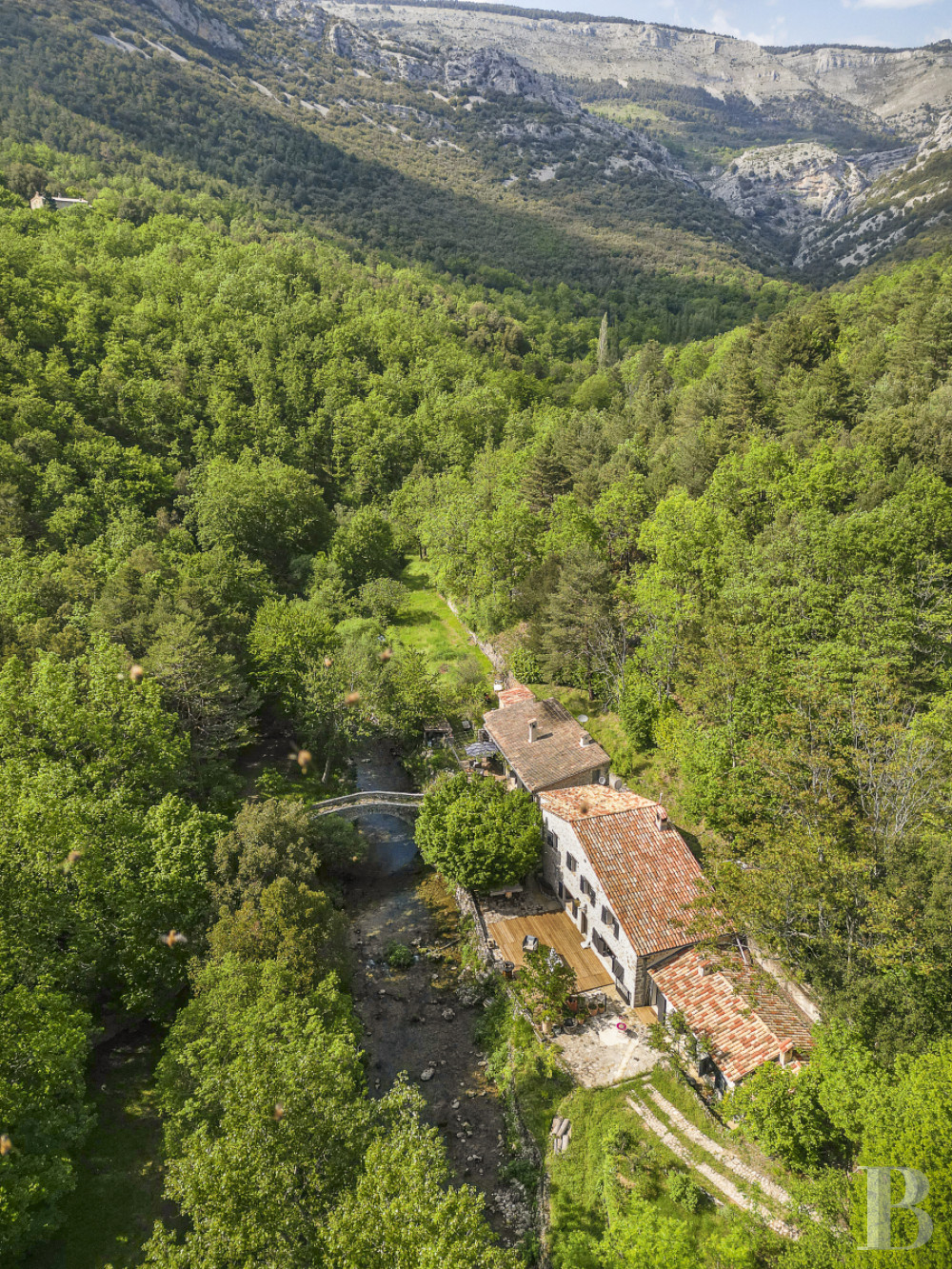A former 19th-century water mill in the heart of nature north-west of Grasse in Alpes-Maritimes - photo  n°3